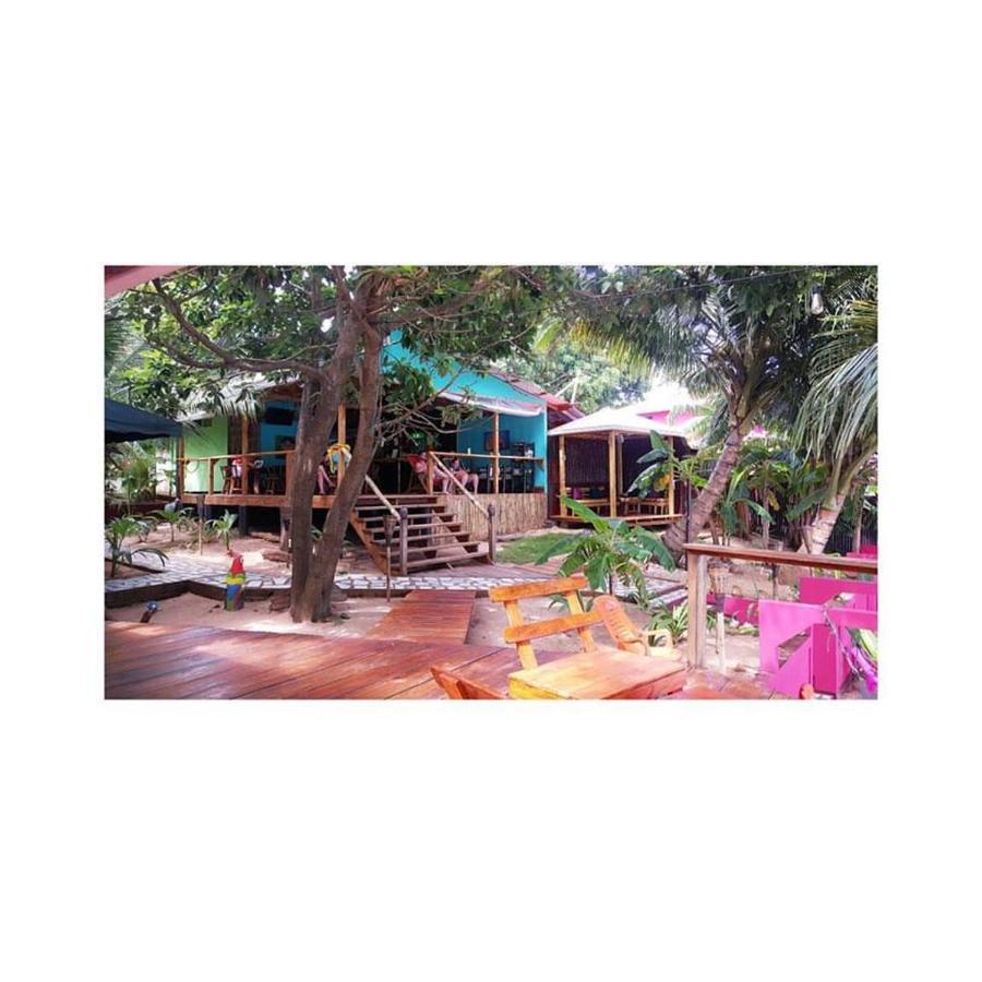 Las Palmeras Oceanview Hotel And Dive Center Little Corn Island Exterior photo